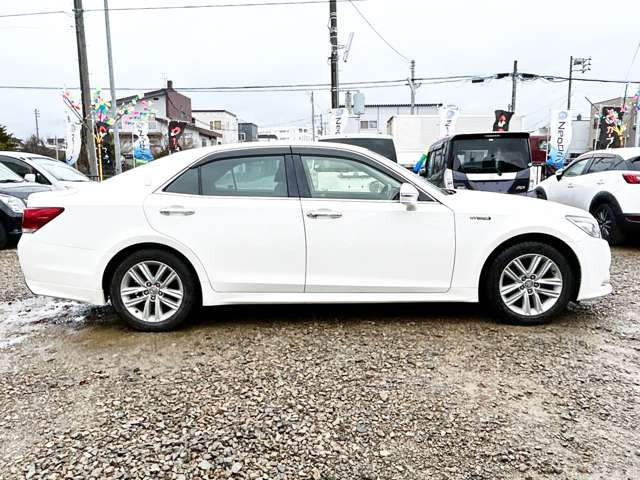 ���F�l�̂����X�X�^�b�t�ꓯ���҂����Ă���܂����wNEODrive�x����TEL011�]792�]0374