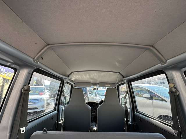 ���X�܂œ��ЃX�^�b�t���S�����߂Ĕ��������e�i���X�v���܂�!