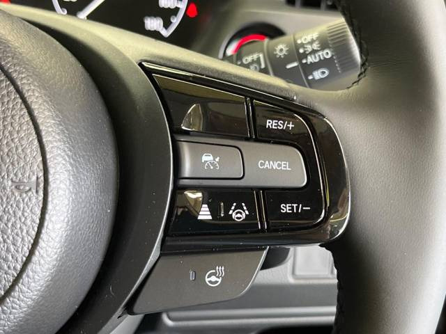 �y�a�ؒǏ]�@�\�t�A�_�v�e�B�u�N���[�Y�R���g���[���z�����őO�̎ԂƂ̎Ԋԋ��������ɕۂ��Ȃ��瑖�s�B����ɃJ�[�u��F�����X�e�A�����O������A�V�X�g!�a�؎��͓K�؂ɉ��������Ȃ��瑖�s�E��~���s���܂�!