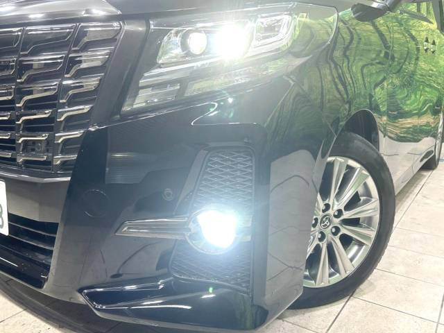 �yLED�w�b�h���C�g�z���V����ԑ��s�����ǍD�Ȏ��E���m�ۂ����S���ĉ^�]�ł��鍂�P�xLED�w�b�h���C�g�𑕔�!�_�����x�������A����d�͂��}�����Ă��܂��B