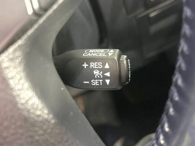 �y���[�_�[�N���[�Y�R���g���[���z�������H�ł̒��������s���y��!!�����ő��x��ۂN���[�Y�R���g���[�����A�Փˌy���V�X�e���ƘA�g���A�O���̎ԗ������m���ĎԊԂ�ۂ悤�ɑ��x���߂��Ă���܂�!!