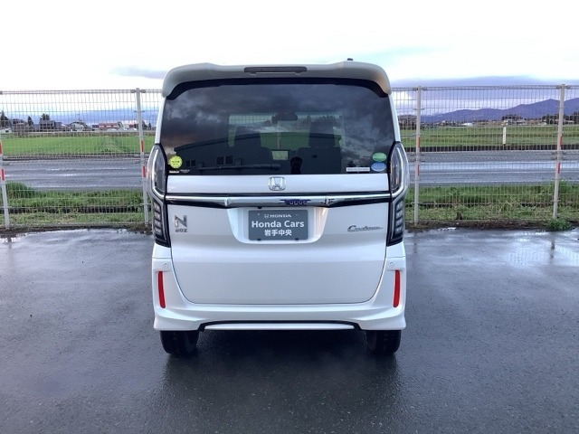 N-BOXカスタムG EX ターボ ホンダセンシング 4WD