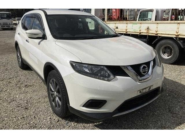 エクストレイル2.0 20S エマージェンシーブレーキパッケージ  4WD