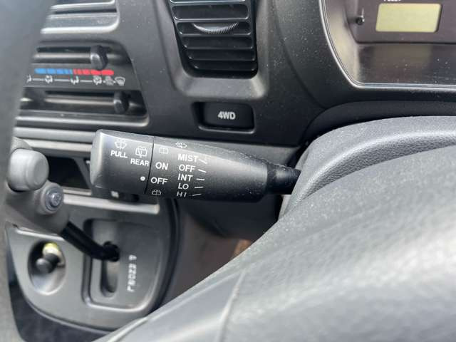 ハイゼットカーゴスローパー リヤシートレス仕様 折り畳み補助シート付き 4WD