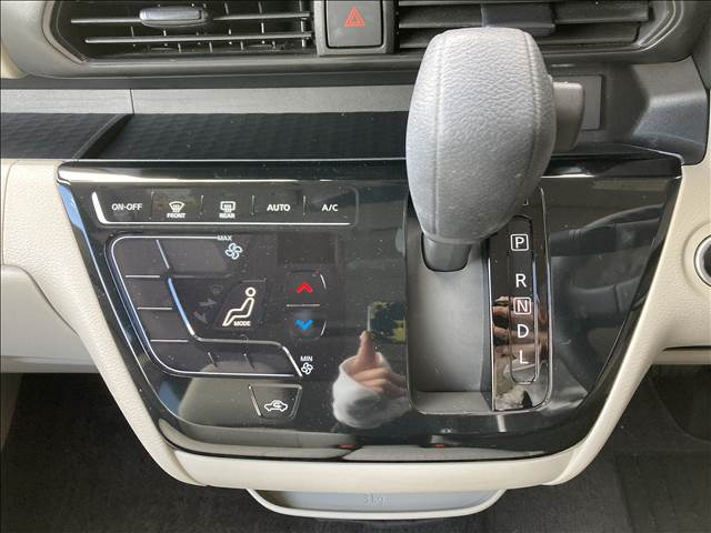 ����O�ҋ@�֊Ӓ菑�t���y�X�}�C���̍݌ɂ͑�O�ҋ@�ւ̌����ɂ����ďC���𔻒���s���Ă���܂�!���Ԃ̏�ԓ��ŋC�ɂȂ邱�Ƃ��������܂����炨�C�y�ɂ��₢���킹��������!