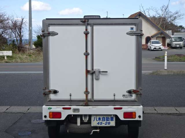 キャリイ低温冷凍車 1WAY 4WD