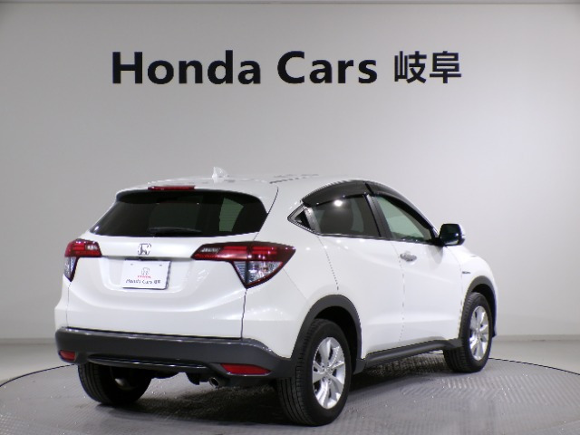 ヴェゼル1.5 ハイブリッド X ホンダセンシング 4WD