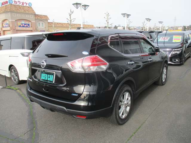 エクストレイル2.0 20X エマージェンシーブレーキパッケージ 4WD 3列車