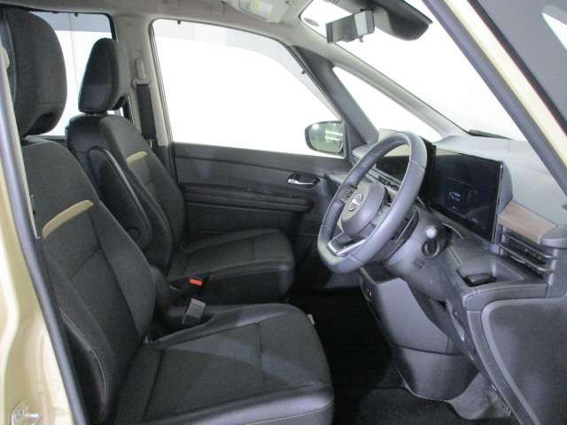 セレナ2.0 ハイウェイスターV 4WD