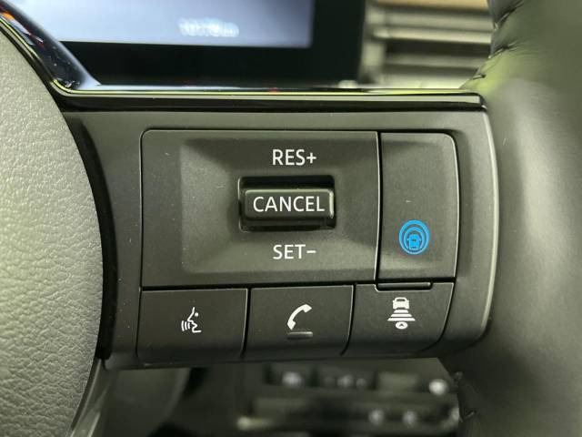 �y�v���p�C���b�g�z�������H�ł̒��������s���y��!!�a�؎��Ə��񑖍s�̃V�[���ŁA�A�N�Z���E�u���[�L�E�X�e�A�����O�������Ő��䂵�A�������^�]�̕��S���y�����Ă���܂���