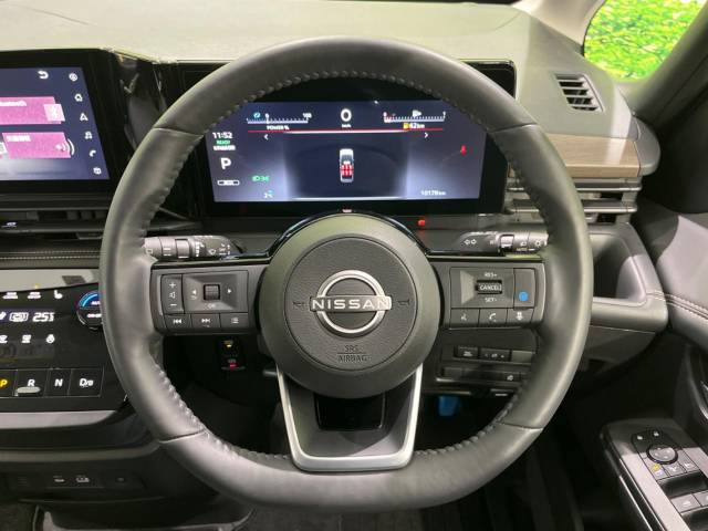 �y�����v�����X�e�A�����O�z�㎿�Ȋv���g�p���邱�ƂŁA��ɂ����������݂ƂĂ��^�]���₷���n���h���ł���