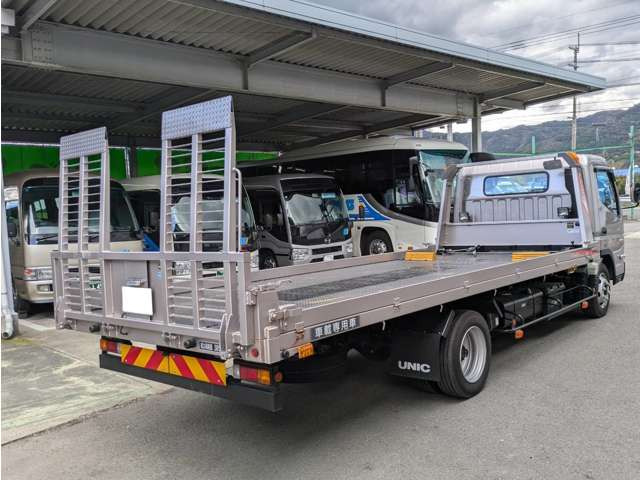 キャンター車載車