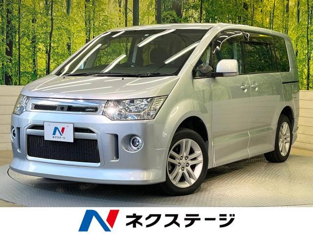 デリカD:5(三菱) 2.4 C2 G ナビパッケージ 中古車画像