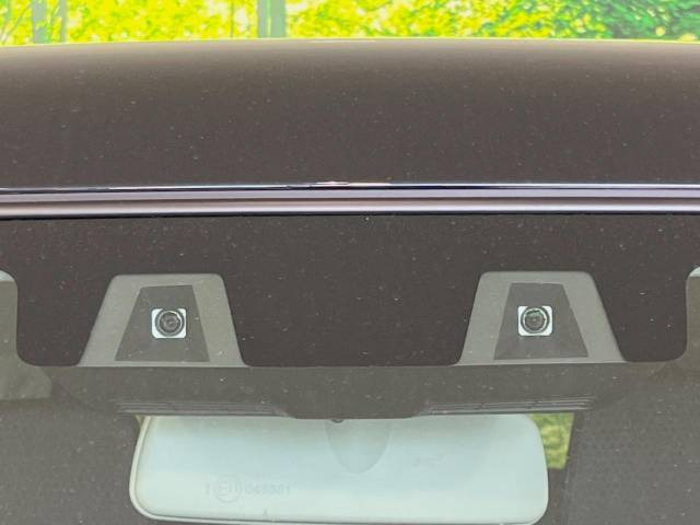 【スズキ セーフティサポート】走行中に前方の車両等を認識し、衝突しそうな時は警報とブレーキで衝突回避と被害軽減をアシスト。より安全にドライブをお楽しみいただけます。