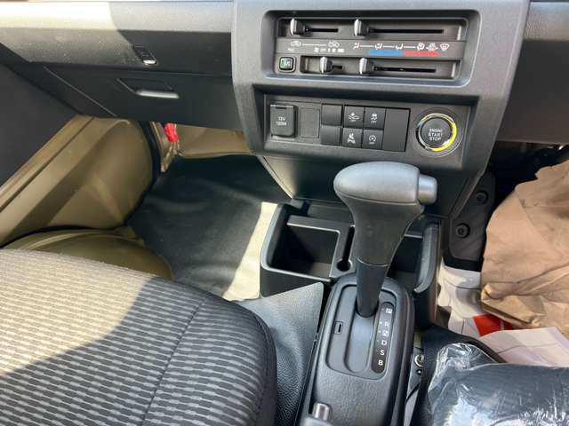 ���[�W�����{�G�N�X�g�����D���ȐF�I�v�V���������z�V�Ԃł����k�\�ł�����͏o�ϖ��g�p��/LED�w�b�h���C�g&�t�H�O�����v&��Ɠ�/�Փ˔�Q�y���u���[�L/�o�b�N�J�����t��