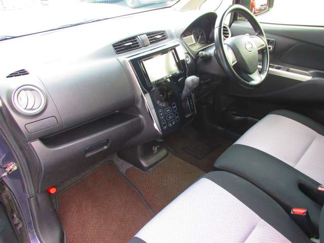 閲覧いただきありがとうございます。こちらの車両掲載中在庫あり!!ご来店の際はご連絡お願い致します。