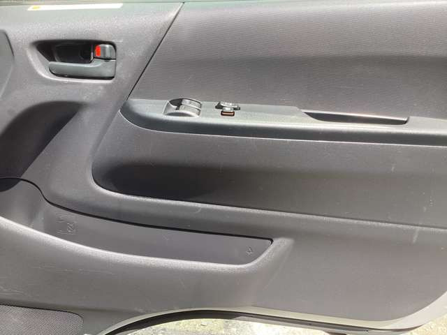 ���X�̎Ԃ̓��[���N���[�j���O�{�H�ς�!�[�ԑO�ɂ͎肪��WAX�A�����d�グ���|�Ŕ[�Ԃ������Ȃ��Ă���܂�!