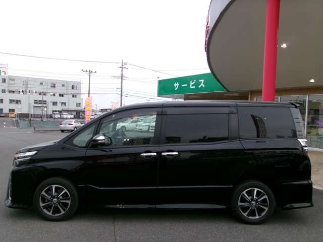 ヴォクシー2.0 ZS 煌