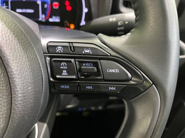 �y���[�_�[�N���[�Y�R���g���[���z�������H�ł̒��������s���y��!!�����ő��x��ۂN���[�Y�R���g���[�����A�Փˌy���V�X�e���ƘA�g���A�O���̎ԗ������m���ĎԊԂ�ۂ悤�ɑ��x���߂��Ă���܂�!!