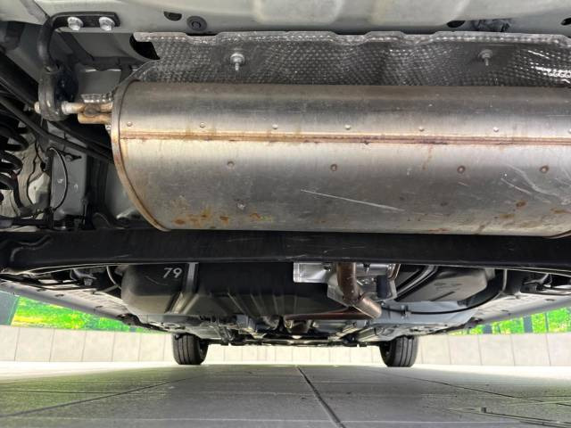 ����肪���ꂢ�Ȃ����ɁA�h�K���H�̎{�H���I�X�X���B�~��n��͂������A���ݕ��ɂ��Z���̕���A��Ń}�����E�E�B���^�[�X�|�[�c���������ɂ��D�]���������Ă���܂��B