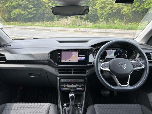 T-CrossTSI アクティブ