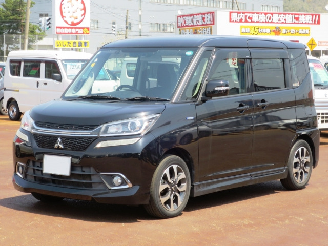 デリカD:21.2 カスタム ハイブリッド MV 4WD