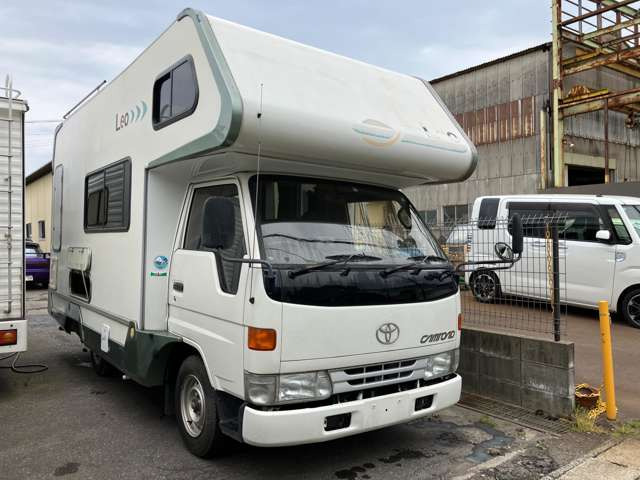 カムロードキャンピング