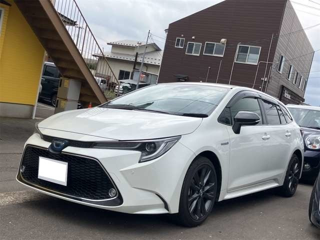 カローラツーリング1.8 ハイブリッド W×B