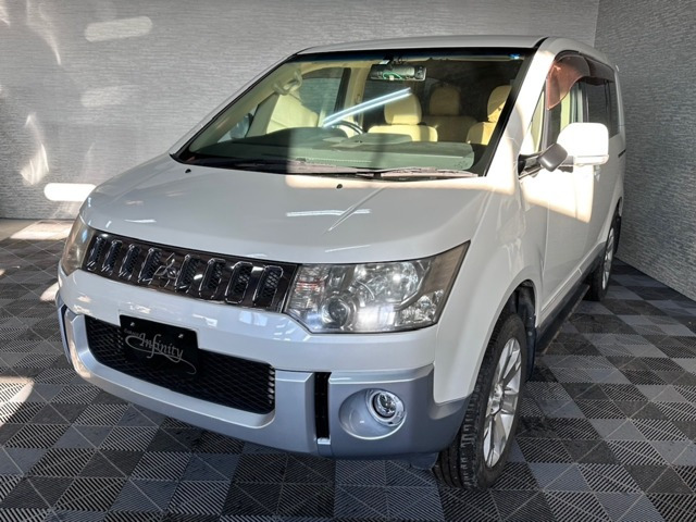 デリカD:5(三菱) 2.4 G パワーパッケージ 4WD 中古車画像