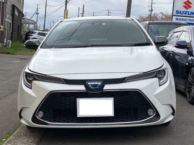 カローラツーリング1.8 ハイブリッド W×B