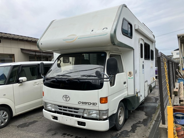 カムロードキャンピング