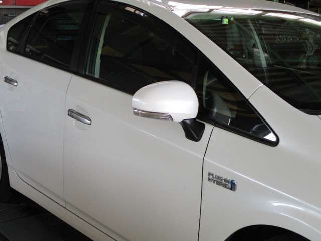 プリウスPHV1.8 S