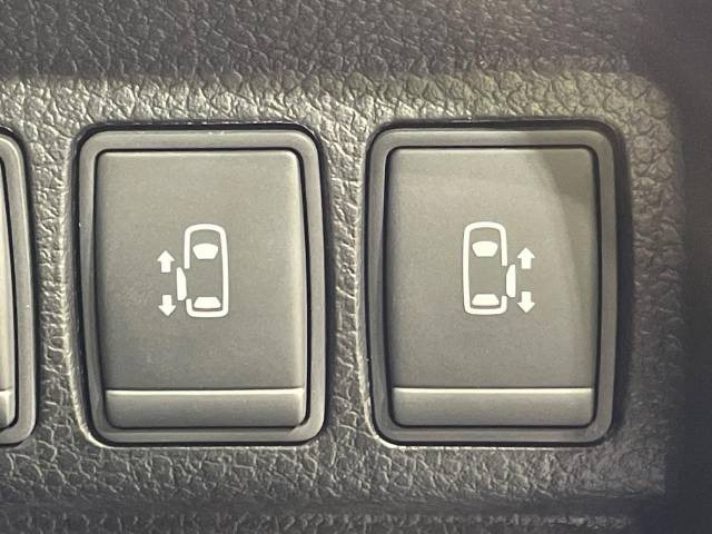 �y�����p���[�X���C�h�h�A�z�X�}�[�g�L�[��^�]�Ȃ̃X�C�b�`�Ō�ȗ����X���C�h�h�A�̊J���\���d��������͂����ăh�A���J����K�v�������A�����Ȃ��q�l�ł��ȒP�ɊJ���߂ł����K�ł���