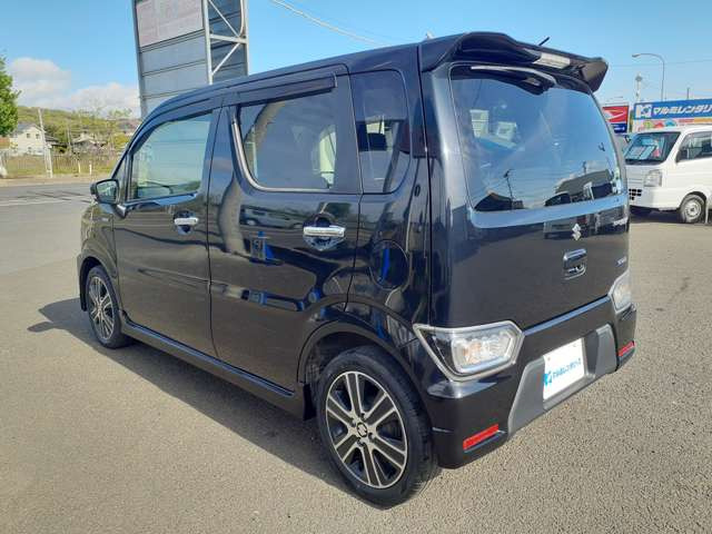 また気になる傷や凹みに関しましても一般の板金工場よりお得な価格でご提供しております。ご相談ください!