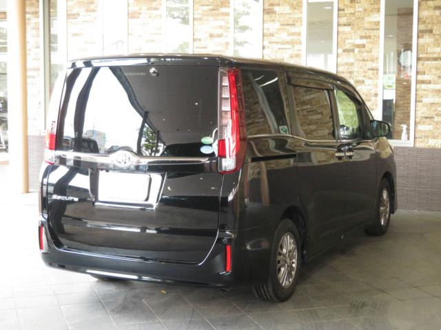 エスクァイア2.0 Gi ブラック テイラード