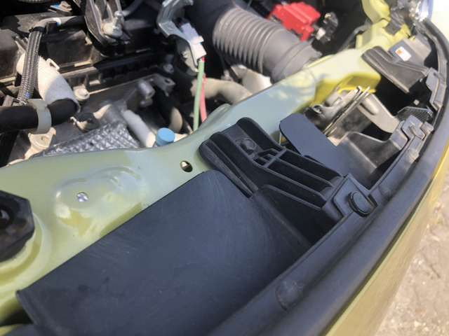 �R�A�T�|�[�g���C�����Ă��܂��B�y�x�̏C���ł��̂ő��s�ɖ�肠��܂���� �C���ӏ��Ɋւ��܂��ẮA���q�l������Ă�����Ԓ��̕ۏ؂����t�����Ă���܂��̂ł����S����������