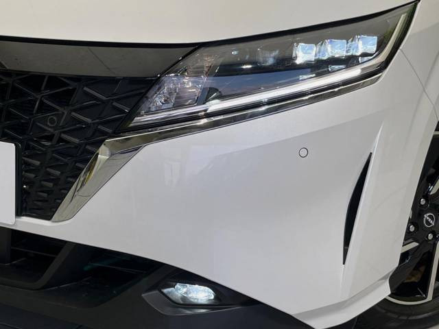 �yLED�w�b�h���C�g�z���V����ԑ��s�����ǍD�Ȏ��E���m�ۂ����S���ĉ^�]�ł��鍂�P�xLED�w�b�h���C�g�𑕔�!�_�����x�������A����d�͂��}�����Ă��܂��B