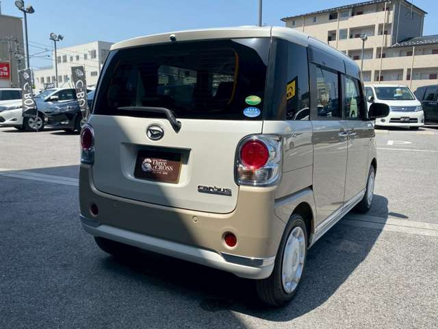 スリークロス滋賀店は総在庫200台以上展示!お客様のお気に入りの1台がきっと見つかります!軽自動車、普通車、キャンピングカーに福祉車両まで店頭に無い在庫もお探しできます♪お気軽にご来店ください!