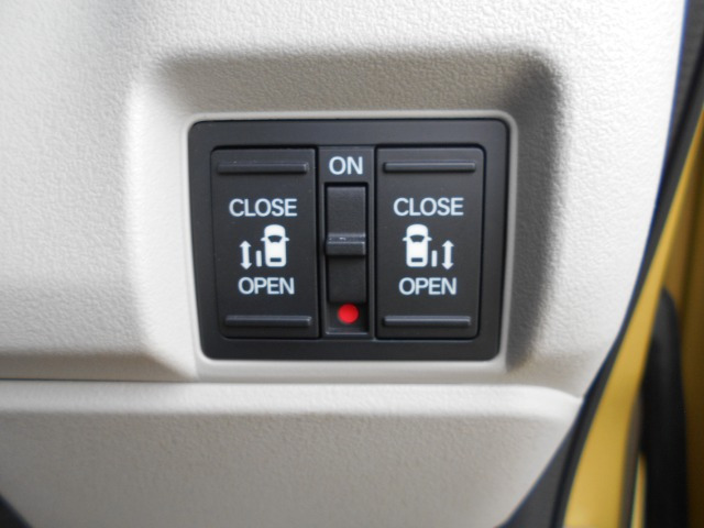 N-BOXファッションスタイル 4WD