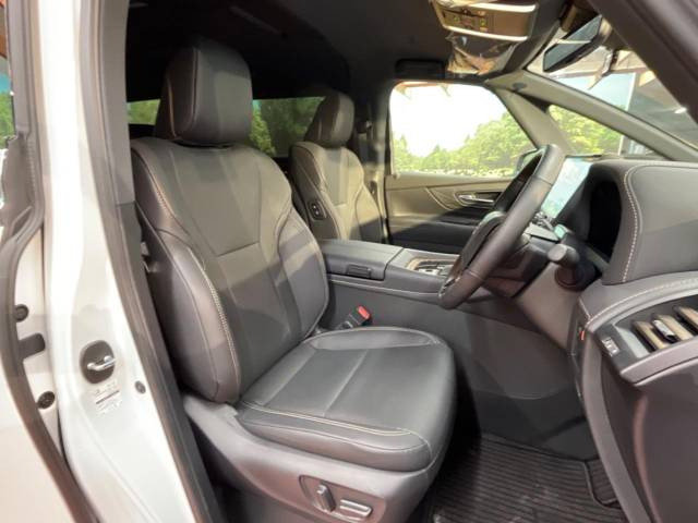 �y���烌�U�[�V�[�g�z����̂ӂ���肪�e�ՂŃ����e�i���X�����ȒP�ȁA�@�\���ɗD��鍇����v���̗p�����㎿�ȃV�[�g�ł��B����S�n���悭�A���������ӂ��S�n�ǂ��ԓ���Ԃ����o���Ă���܂��B