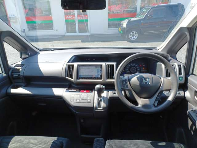 ステップワゴン2.0 G E セレクション