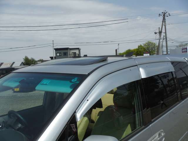 25年以上に渡る豊富な経験と実績で、お客様のカーライフを誠心誠意しっかりとサポートいたします!