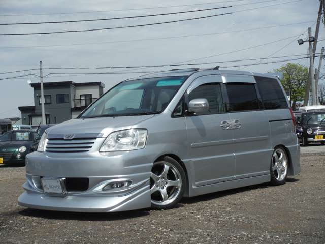 車検、整備もお任せ下さい!当社提携の指定工場がございます!傷、へこみ、お車の不具合もリーズナブルな価格で対応します!