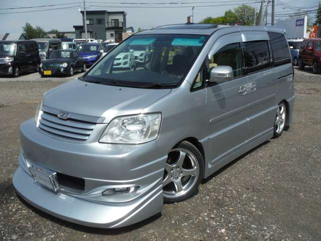 当店、在庫台数70台以上ございます。ぜひ販売店ページから他の車両もご確認ください♪