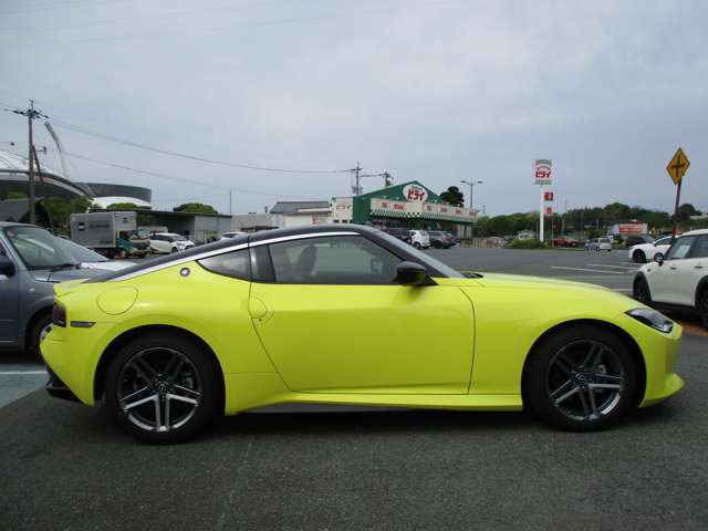 �o�^�ϖ��g�p�ԁE����DA�i�r�E�t���Z�O�EB�J�����ECarPlay�E�r���g�C��ETC2.0�E����18AW�E�v����H�E�p�h���V�t�g�ELED�w�b�h���C�g�E�C�J�d�`�C�G���[/�X�[�p�[�u���b�N�U