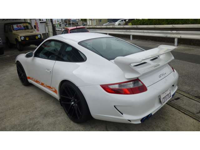 �i���̖��f�̃V���G�b�g!!