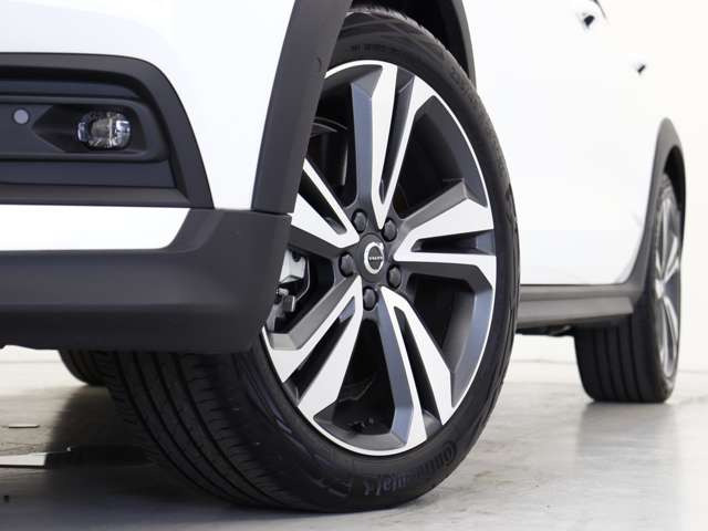 V60クロスカントリーアルティメット B5 AWD 4WD