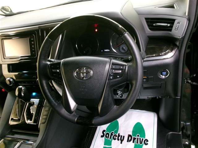 ヴェルファイア2.5 Z Gエディション 4WD