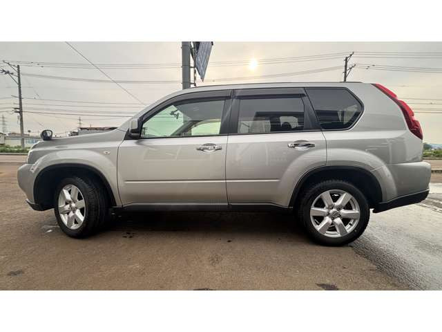 エクストレイル2.0 20X 4WD