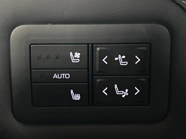 【シートベンチレーション】夏場は涼しい風でお尻や背中の熱やムレを防ぎ、冬はエアコンよりも早く温まってポカポカに!季節を問わず快適に過ごせます。